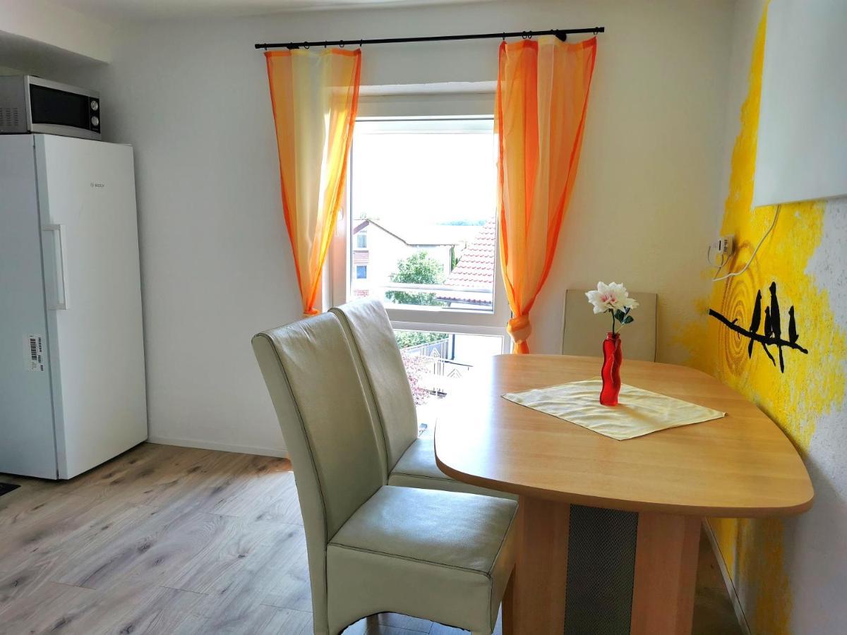 Schone Ferienwohnung In メルクリンゲン エクステリア 写真